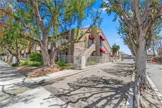 More Details about MLS # PW25093610 : 12562 DALE STREET 6