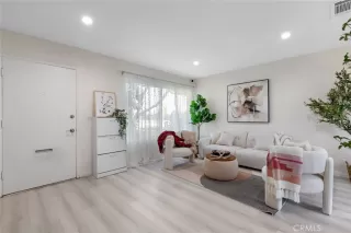 Photo #2: PW25093723 Listing 