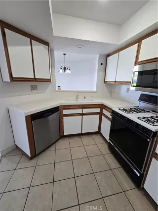 Photo #3: PW25093986 Listing 