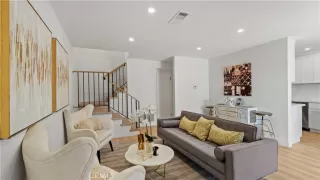 Photo #1: PW25096301 Listing