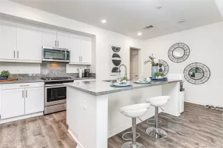 Photo #5: PW25097263 Listing 