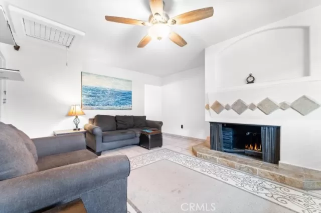 MLS: PW25097948 Condo For Sale