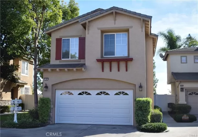 MLS: PW25099463 Condo For Sale