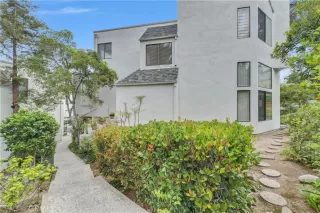 Photo #5: PW25100716 Listing 