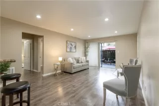 Photo #2: PW25101088 Listing 