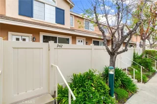 Photo #2: PW25101207 Listing 