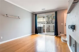 Photo #5: PW25101207 Listing 