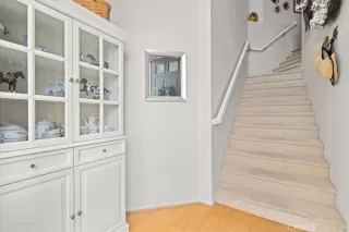 Photo #2: PW25101421 Listing 