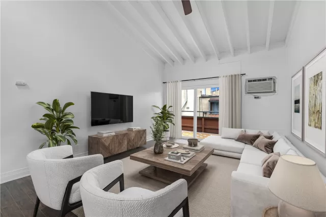 MLS: PW25101669 Condo For Sale