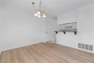 Photo #4: PW25102445 Listing 