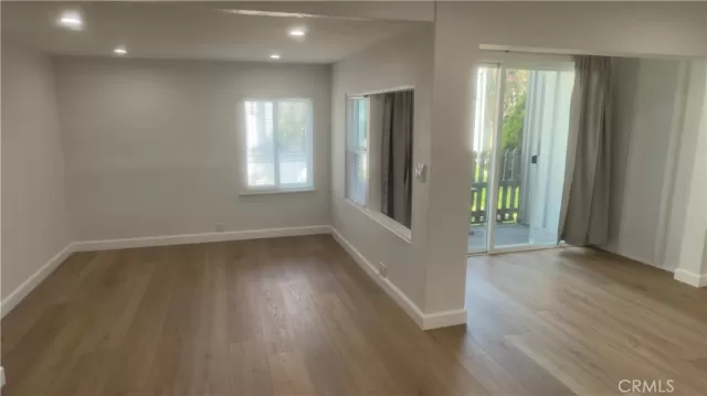 MLS: PW25103427 Condo For Sale