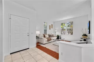 Photo #2: PW25104774 Listing 