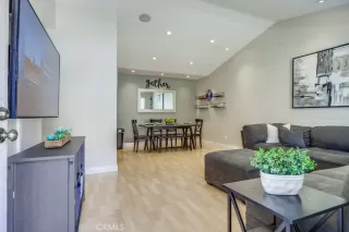 Photo #5: PW25105090 Listing