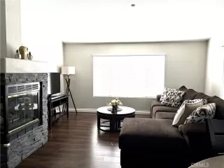 Photo #4: PW25105371 Listing 