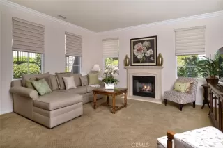 Photo #4: PW25105516 Listing 