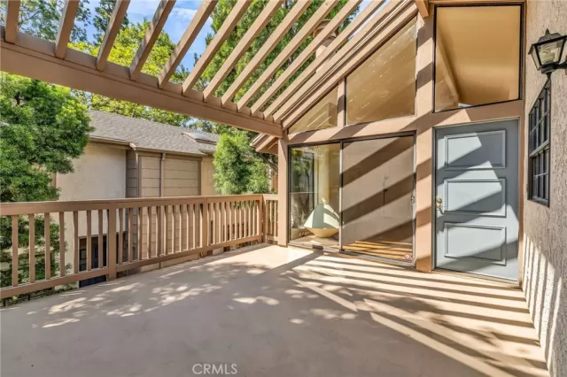 MLS: PW25107277 Condo For Sale