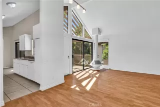 Photo #1: PW25107277 Listing 