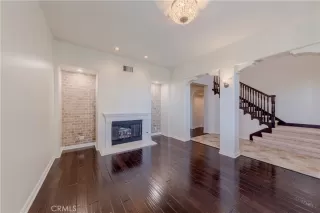 Photo #6: PW25107856 Listing 