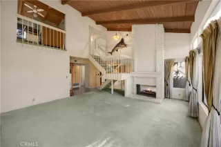 Photo #1: PW25108160 Listing 