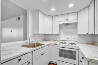 Photo #6: PW25110121 Listing