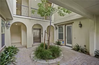 Photo #3: PW25110245 Listing 