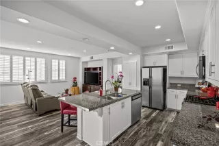 Photo #5: PW25110245 Listing 