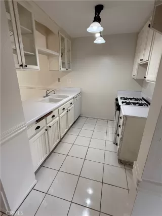 Photo #1: PW25112313 Listing