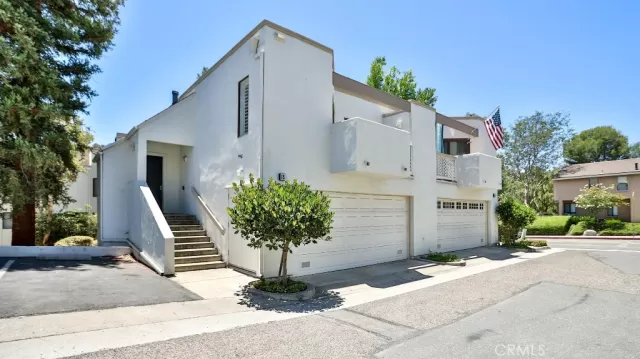 MLS: PW25112405 Condo For Sale