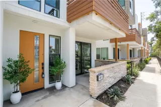 Photo #2: PW25113520 Listing