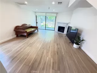 Photo #5: PW25117926 Listing