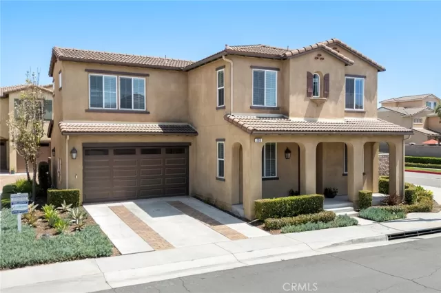 MLS: PW25118229 Condo For Sale