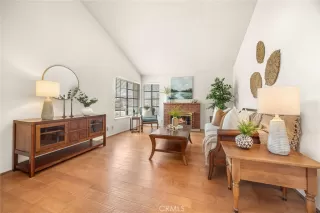 Photo #3: PW25119035 Listing 