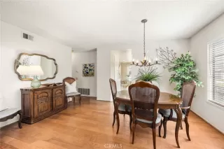 Photo #4: PW25119035 Listing 