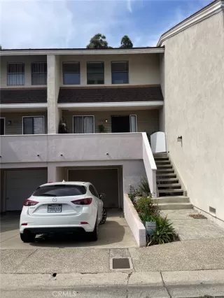 Photo #1: PW25120091 Listing 