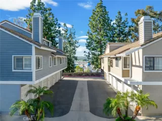 Photo #4: PW25120305 Listing 