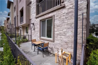 Photo #3: PW25120371 Listing 