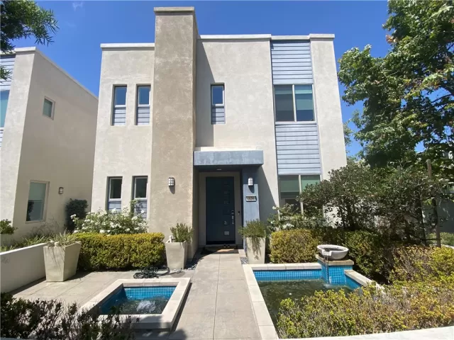 MLS: PW25120596 Condo For Sale