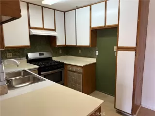 Photo #4: PW25121352 Listing 