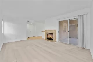 Photo #6: PW25124009 Listing 