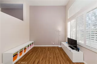 Photo #3: PW25124418 Listing 