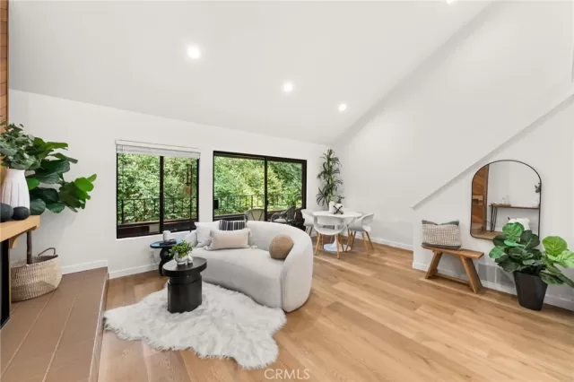 MLS: PW25125325 Condo For Sale