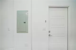 Photo #6: PW25126605 Listing 