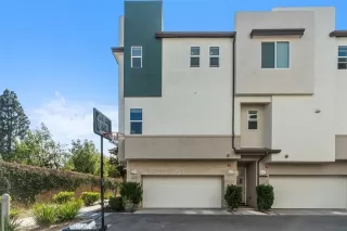 Photo #1: PW25128165 Listing 