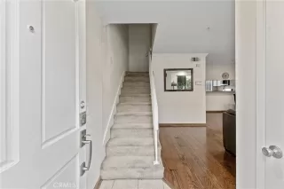 Photo #1: PW25128412 Listing