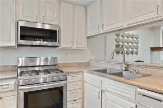 Photo #6: PW25128412 Listing