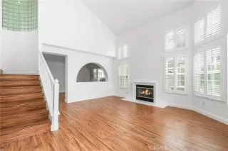 Photo #1: PW25128767 Listing 