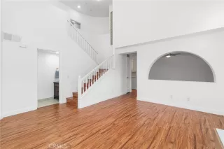 Photo #2: PW25128767 Listing 