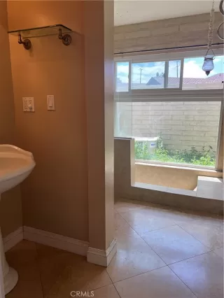 Photo #4: PW25129411 Listing