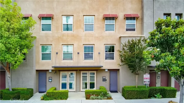 MLS: PW25129554 Condo For Sale