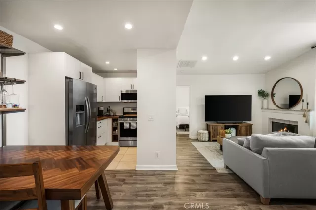 MLS: PW25129947 Condo For Sale